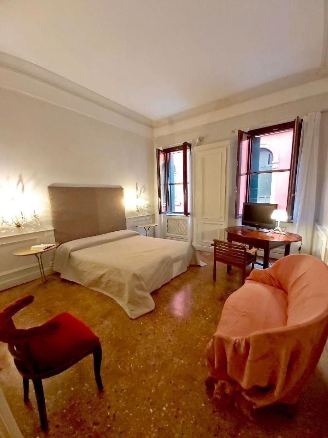 Gorgeous Venetian With Canal View * Wenecja
