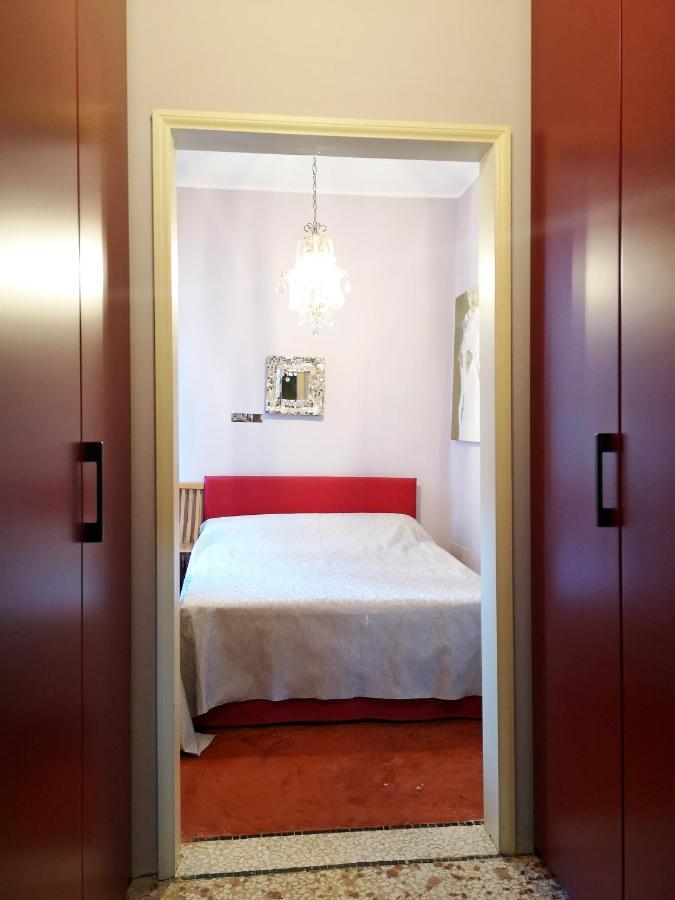 Gorgeous Venetian With Canal View Apartament Wenecja
