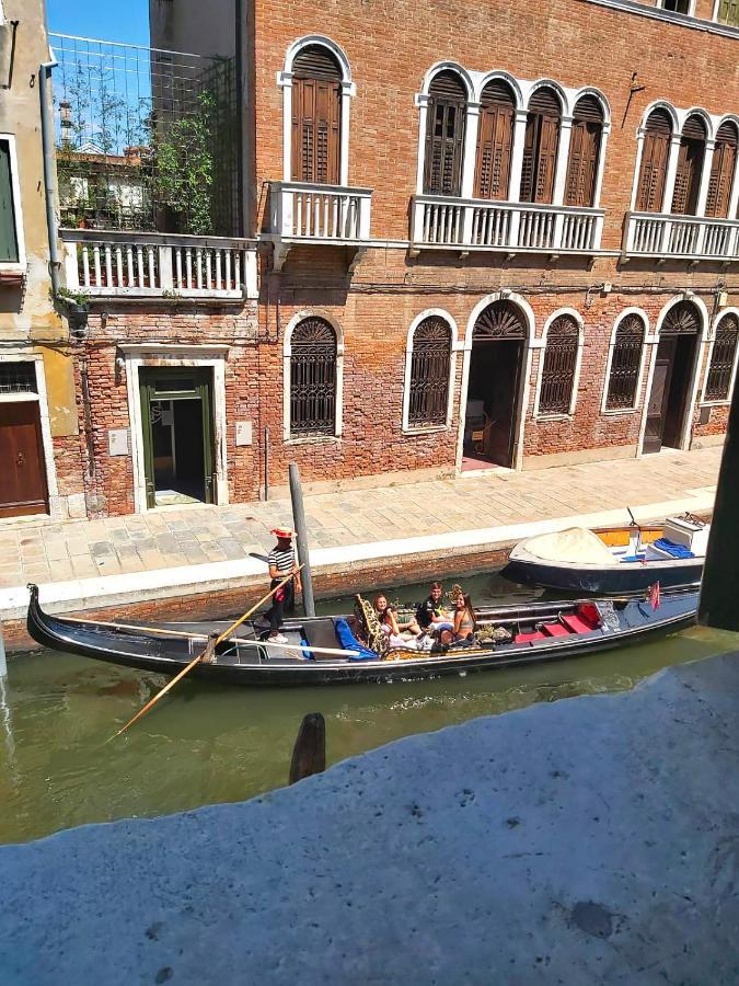 Apartament Gorgeous Venetian With Canal View